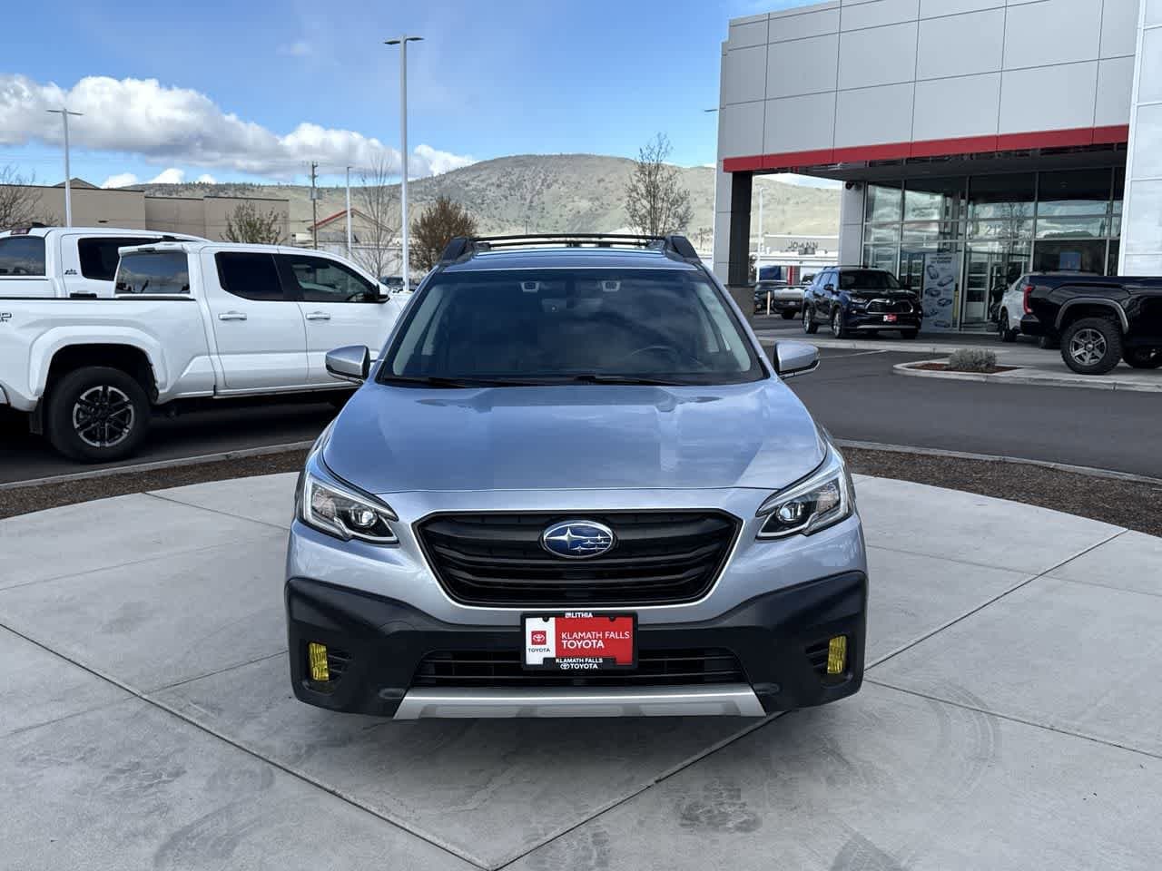 Thumbnail: 2020 Subaru Outback - 3