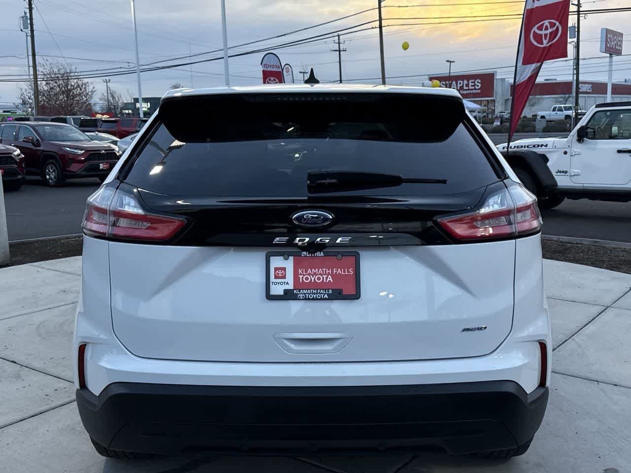 2022 Ford Edge SE photo 4