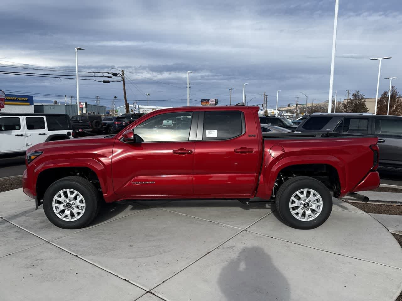 Thumbnail: 2025 Toyota Tacoma - 2