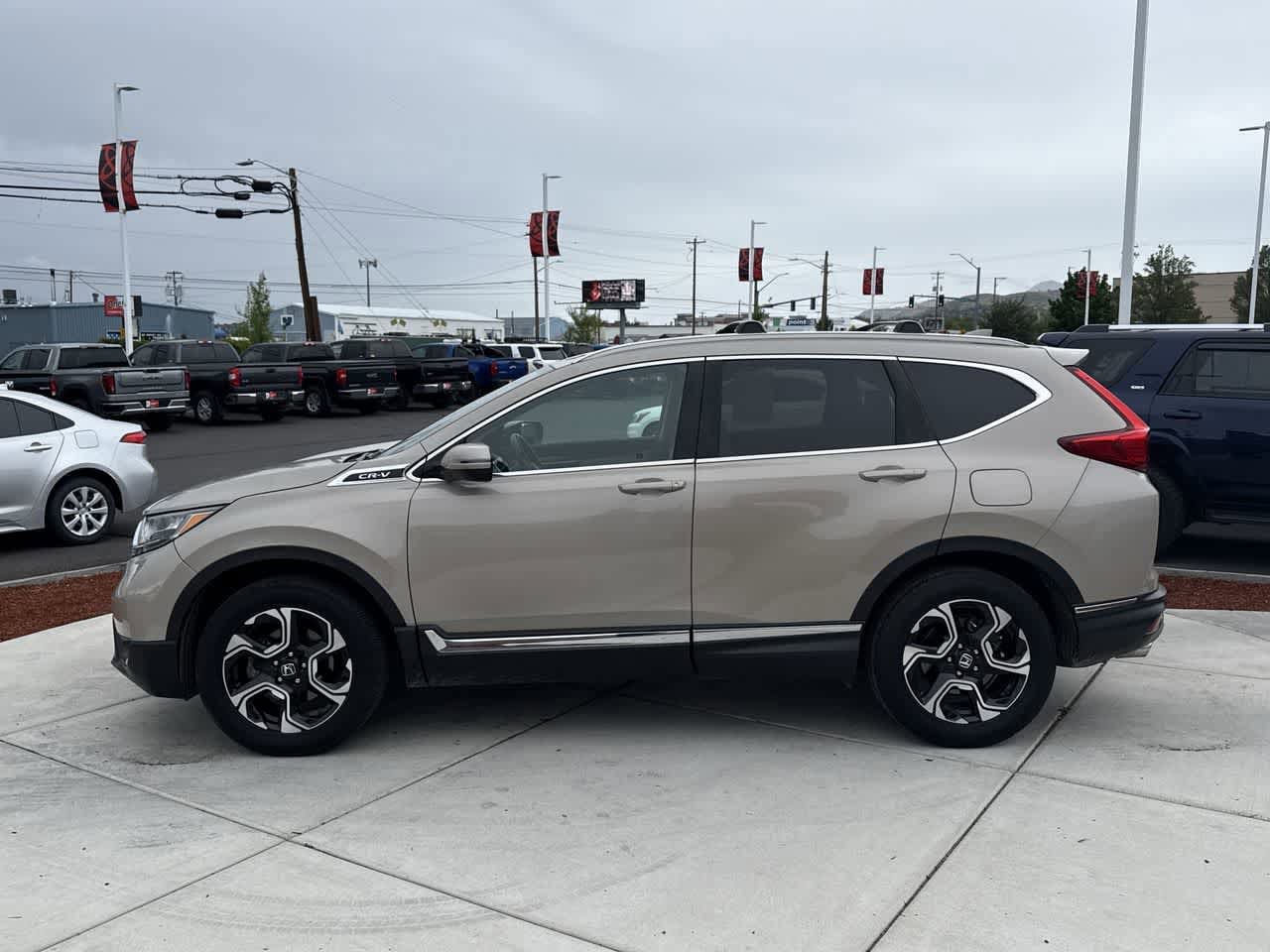 Thumbnail: 2017 Honda CR-V - 2