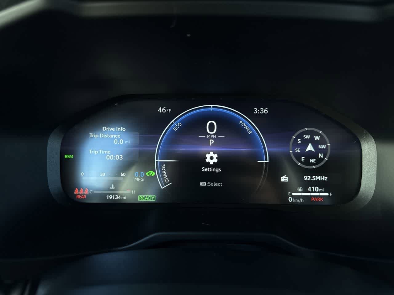 Thumbnail: 2023 Toyota RAV4 - 17