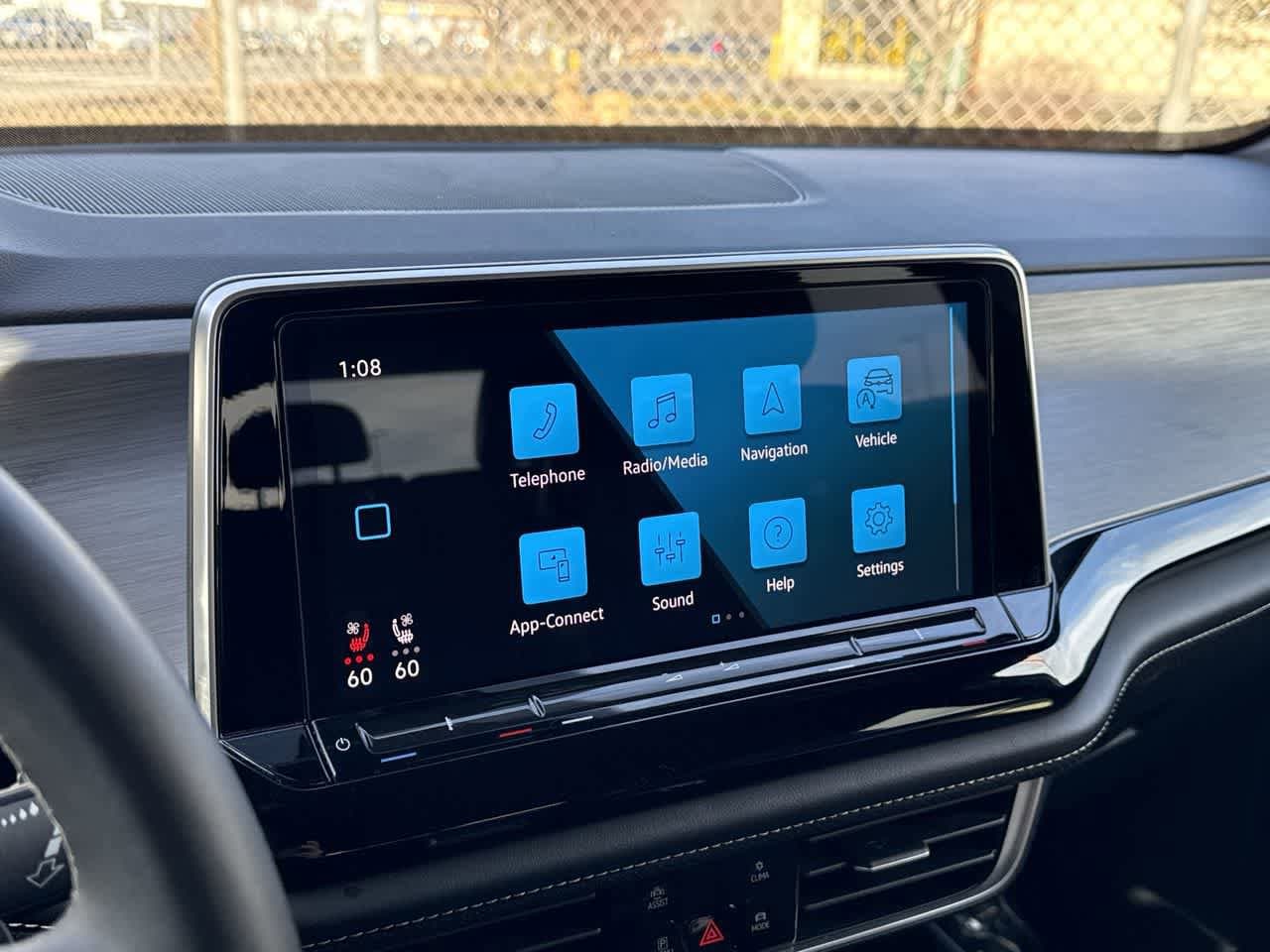 Thumbnail: 2024 Volkswagen Atlas - 18