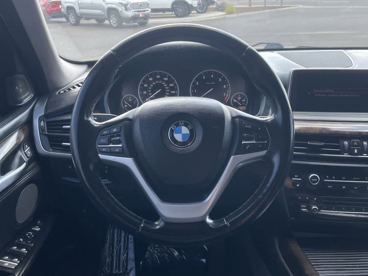Thumbnail: 2016 BMW X5 - 16
