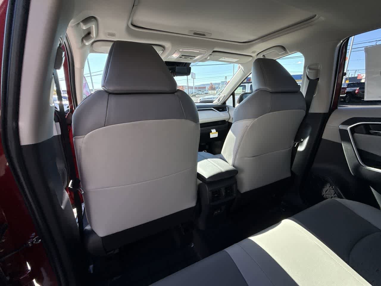 Thumbnail: 2025 Toyota RAV4 - 13