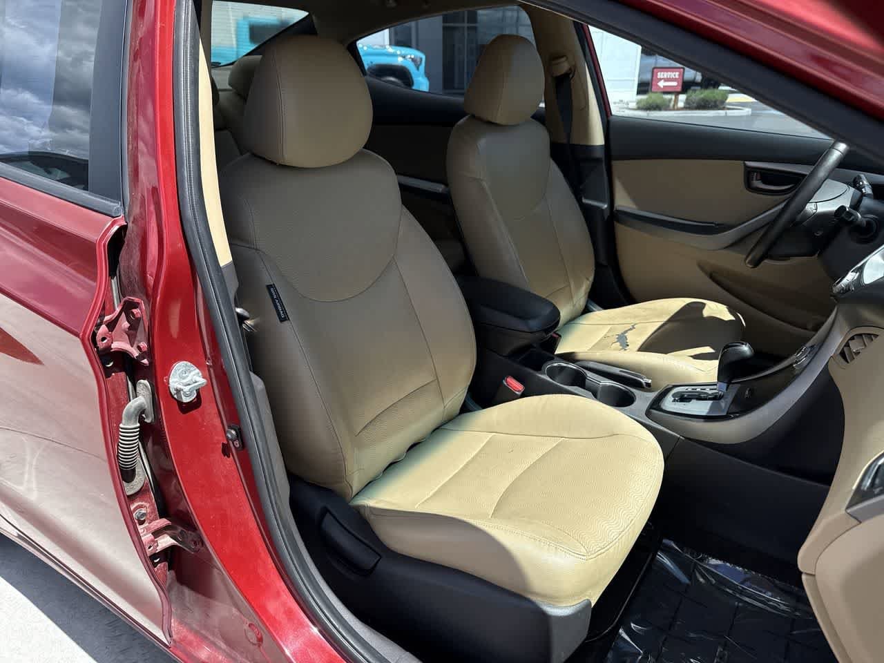Thumbnail: 2011 Hyundai Elantra - 14