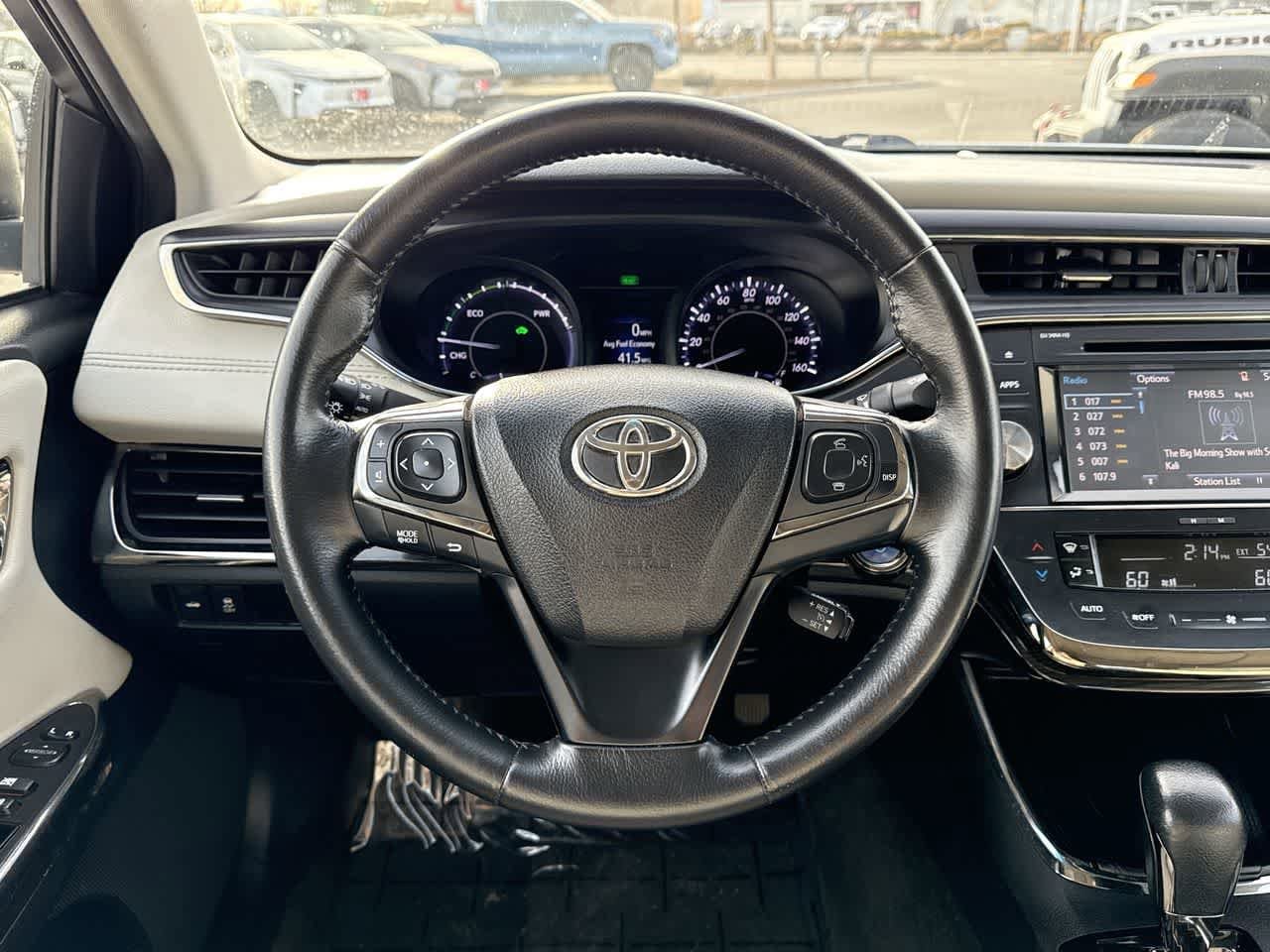 Thumbnail: 2015 Toyota Avalon - 16