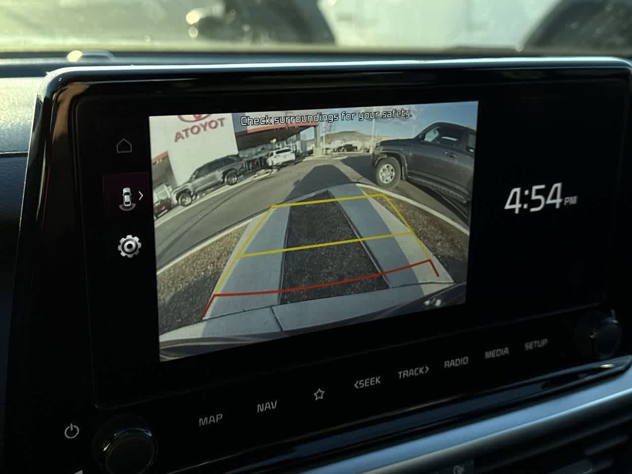 Thumbnail: 2023 Kia Forte - 19