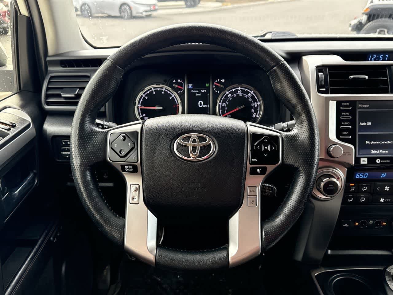 Thumbnail: 2023 Toyota 4Runner - 16