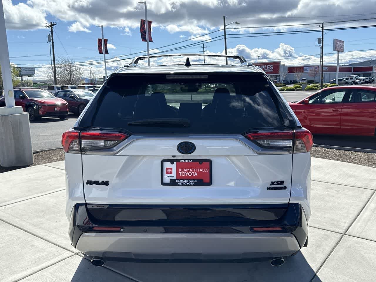 Thumbnail: 2023 Toyota RAV4 - 4