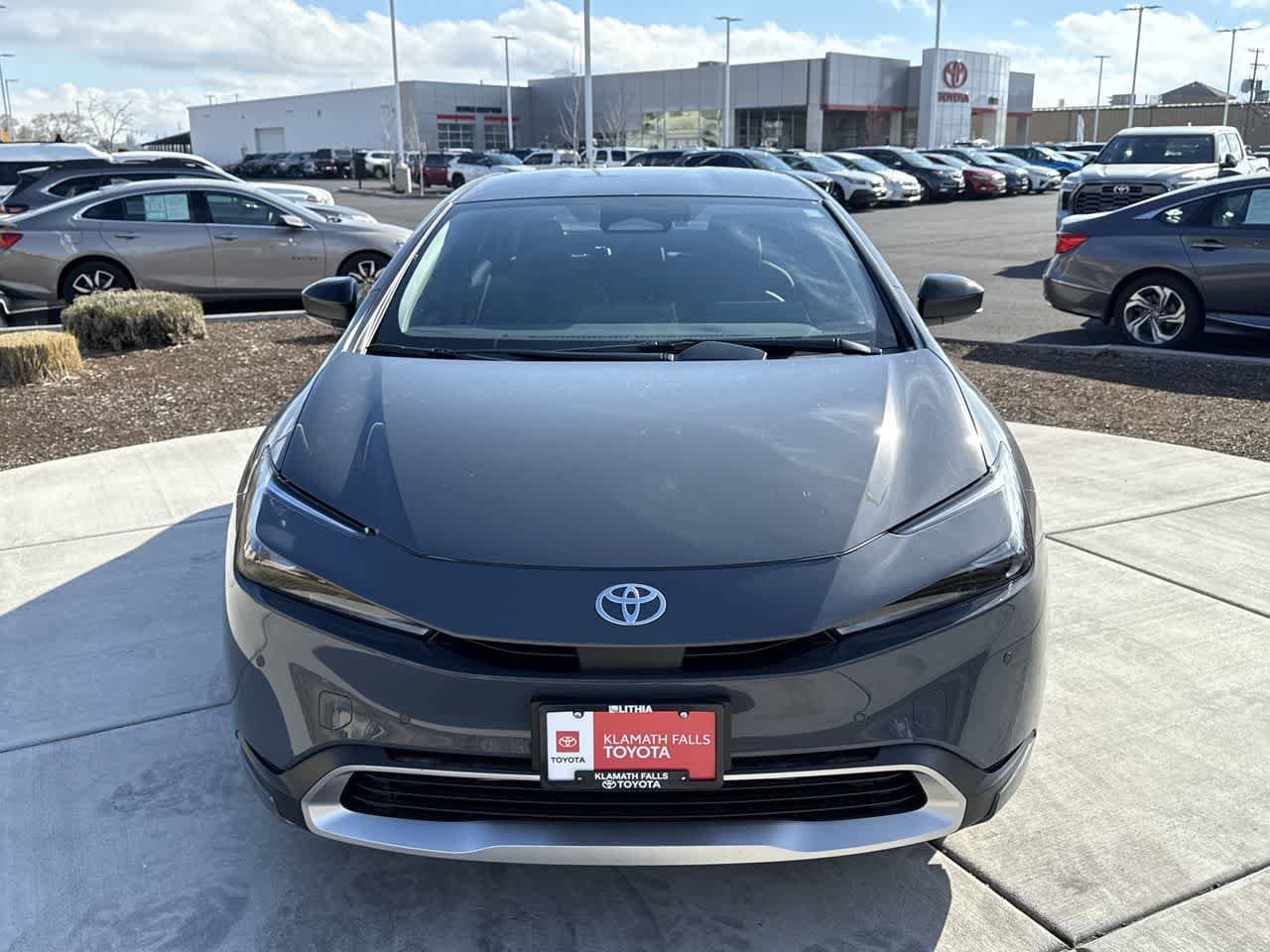 Thumbnail: 2026 Toyota Prius - 3