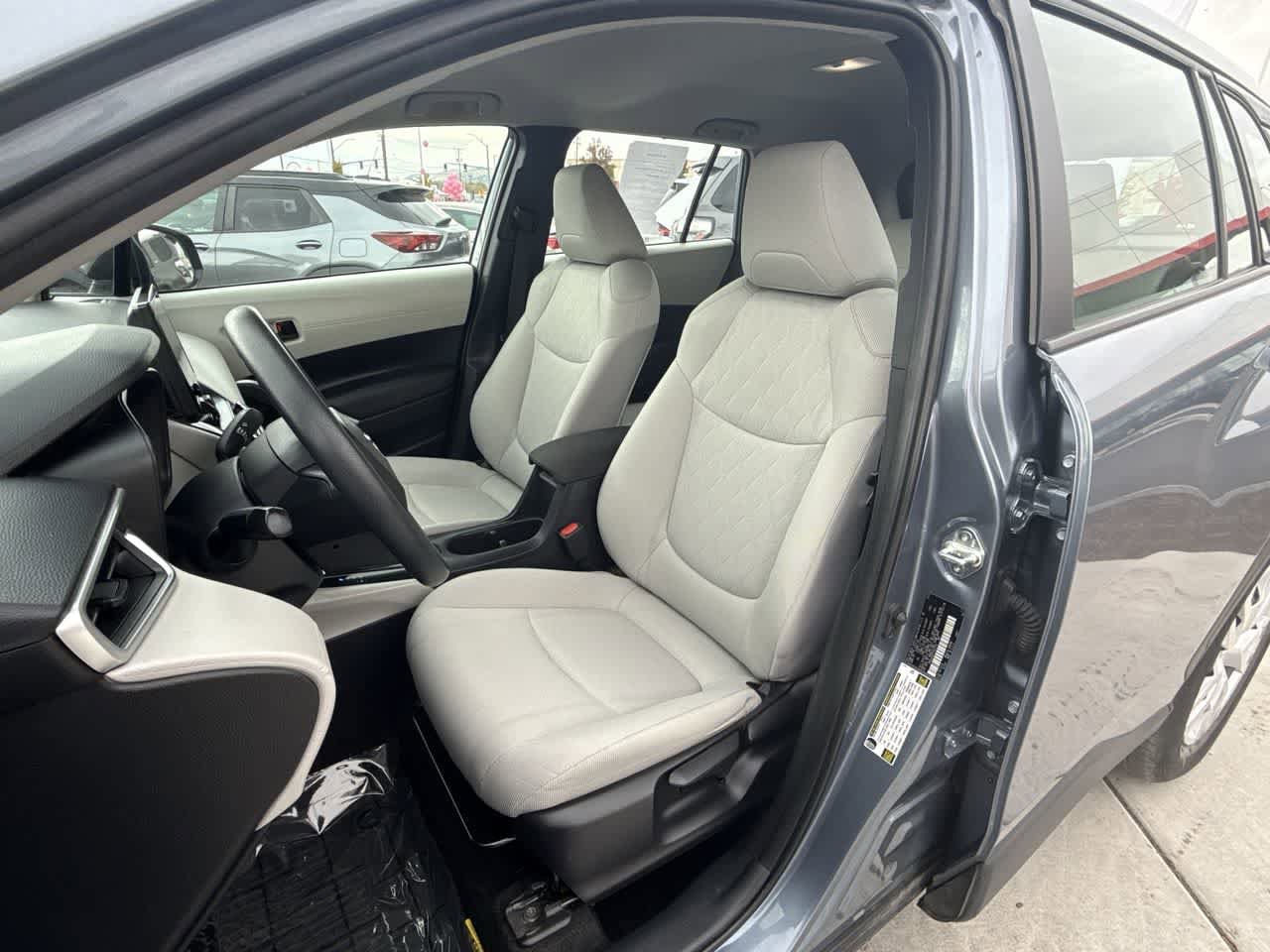 Thumbnail: 2023 Toyota Corolla Cross - 11