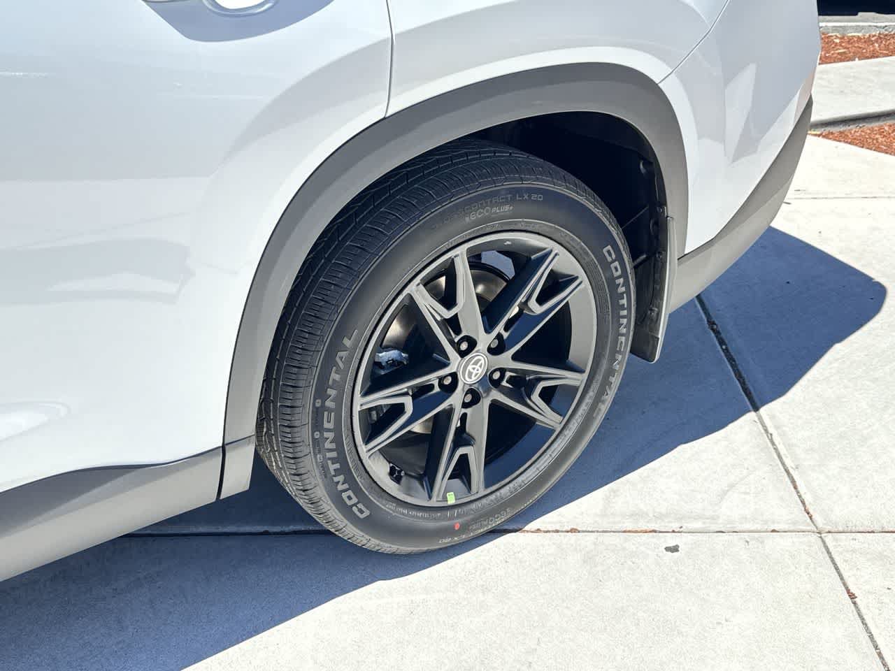 Thumbnail: 2026 Toyota Grand Highlander - 8