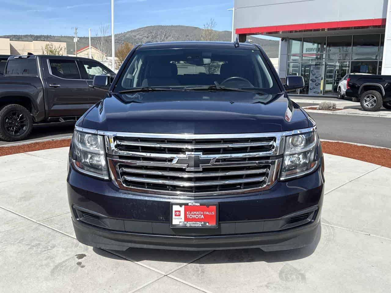 Thumbnail: 2020 Chevrolet Tahoe - 3