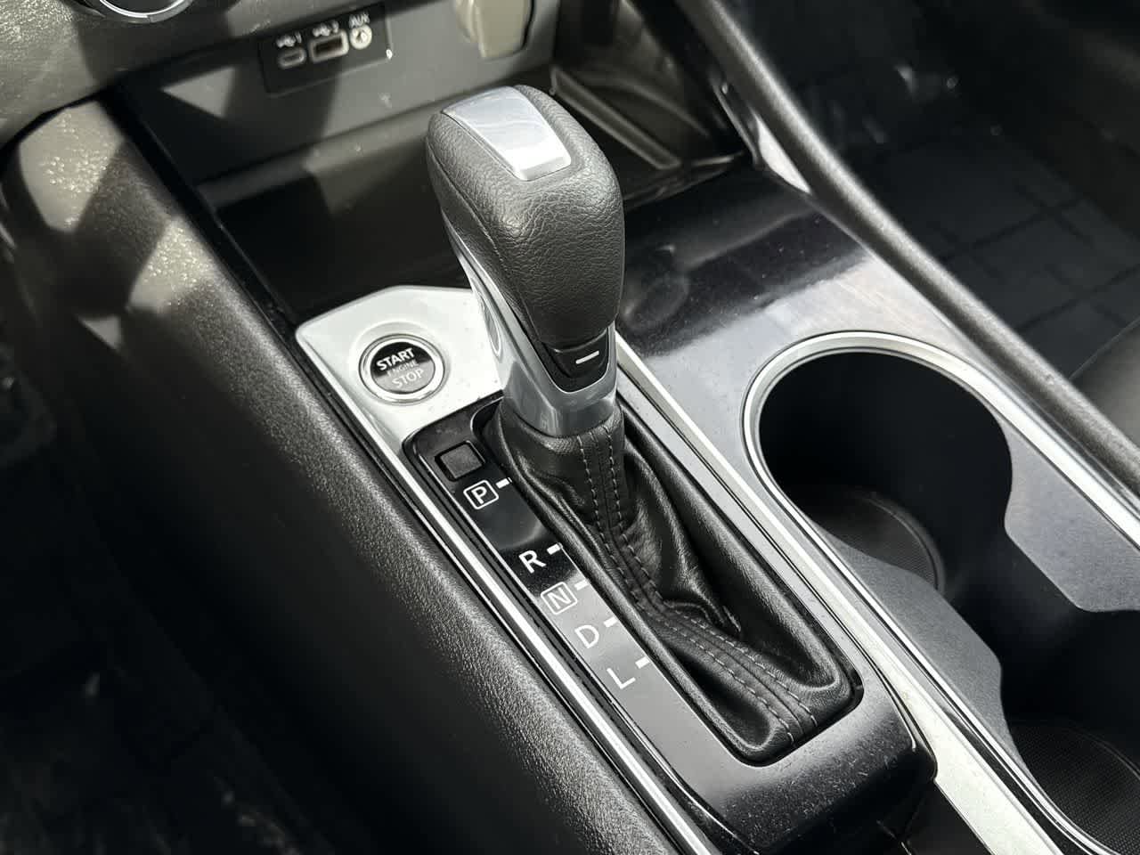 Thumbnail: 2024 Nissan Altima - 20