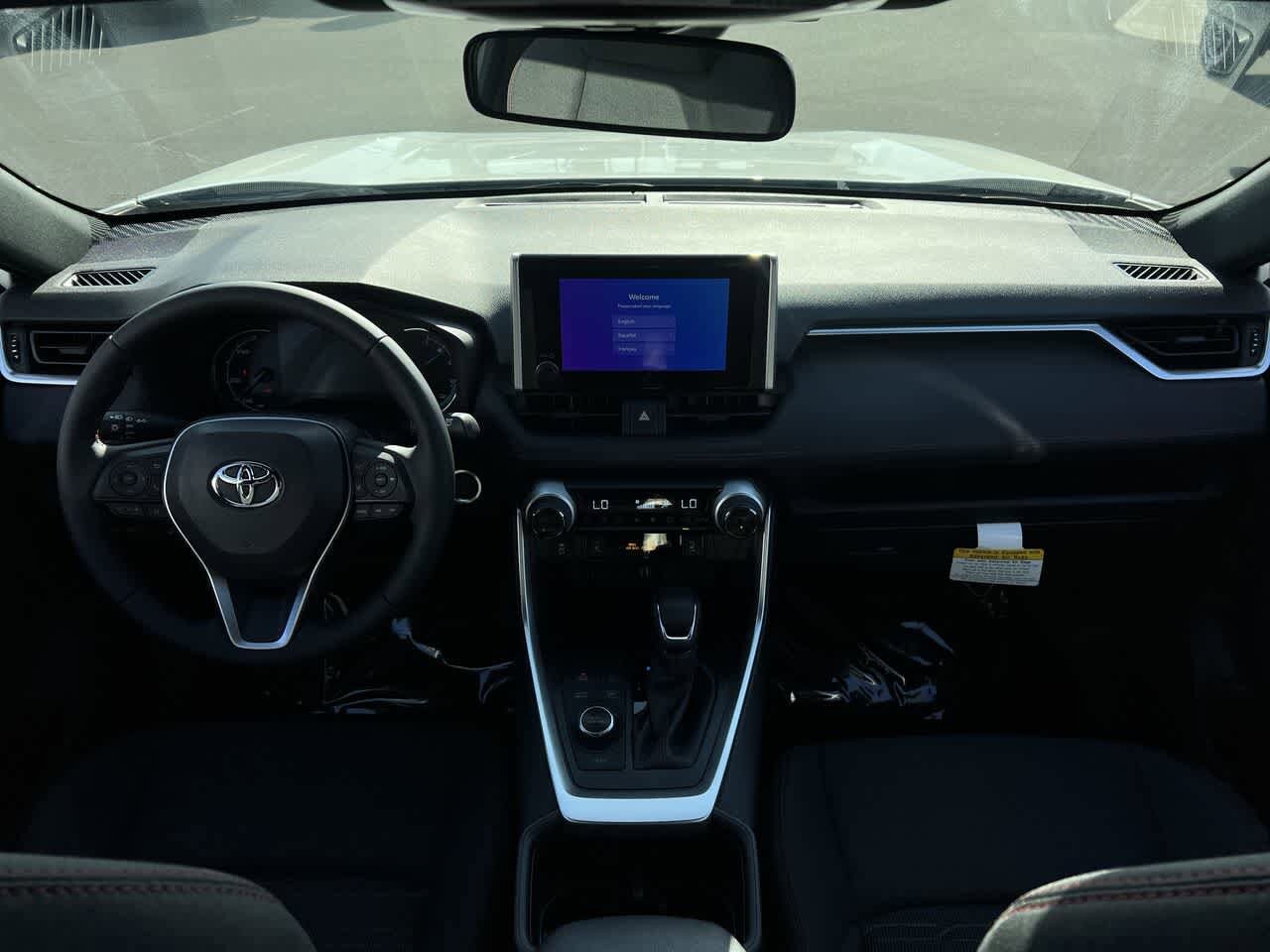 2024 Toyota RAV4 Prime SE 16