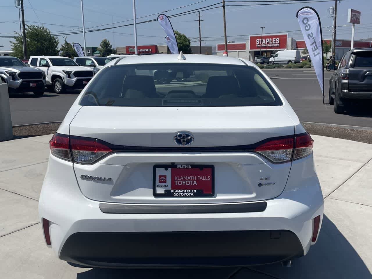 Thumbnail: 2025 Toyota Corolla - 4