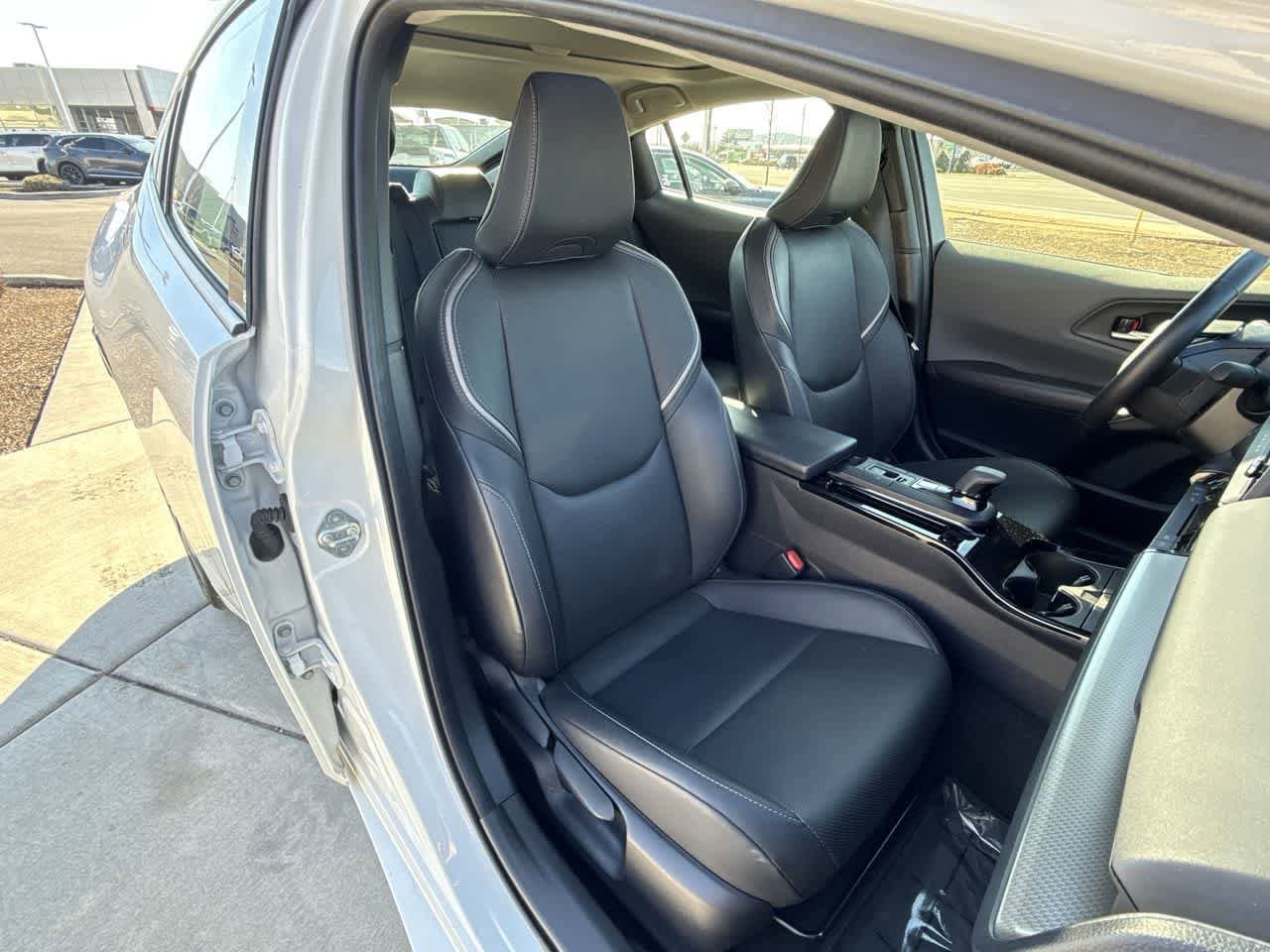 Thumbnail: 2023 Toyota Prius - 14