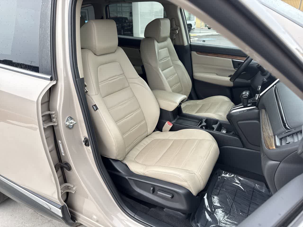 Thumbnail: 2017 Honda CR-V - 14