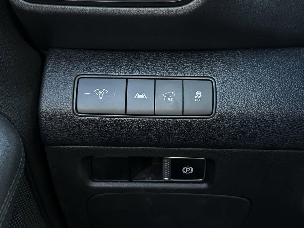 Thumbnail: 2023 Hyundai Santa Fe - 21