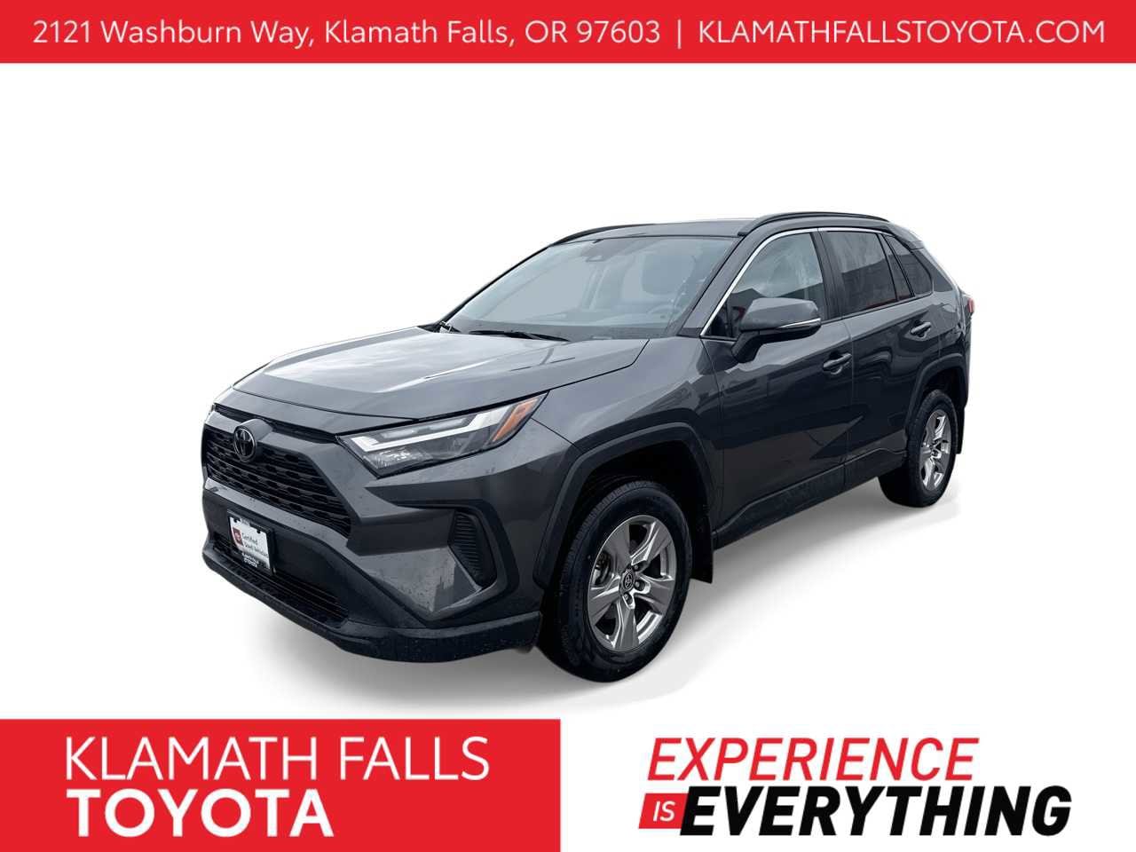 2023 Toyota RAV4 XLE's photo