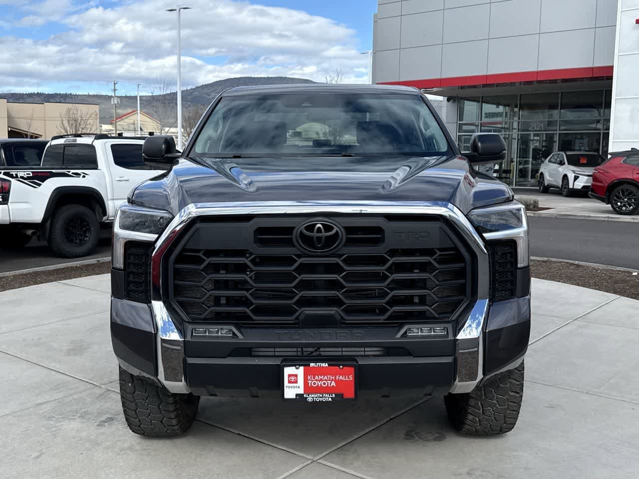 Thumbnail: 2023 Toyota Tundra - 3