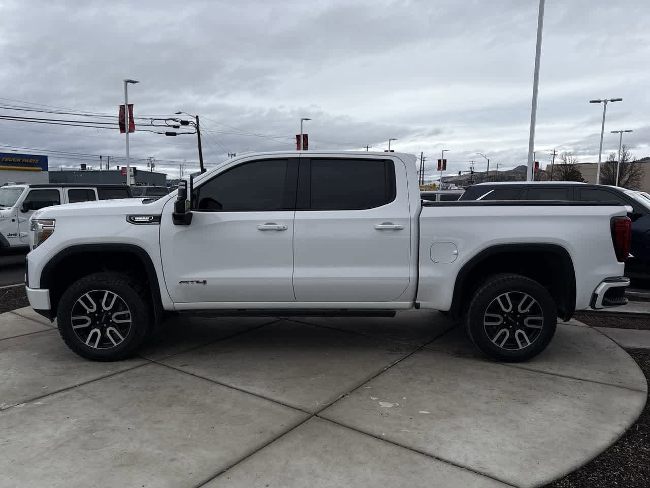 Thumbnail: 2020 GMC Sierra 1500 - 2