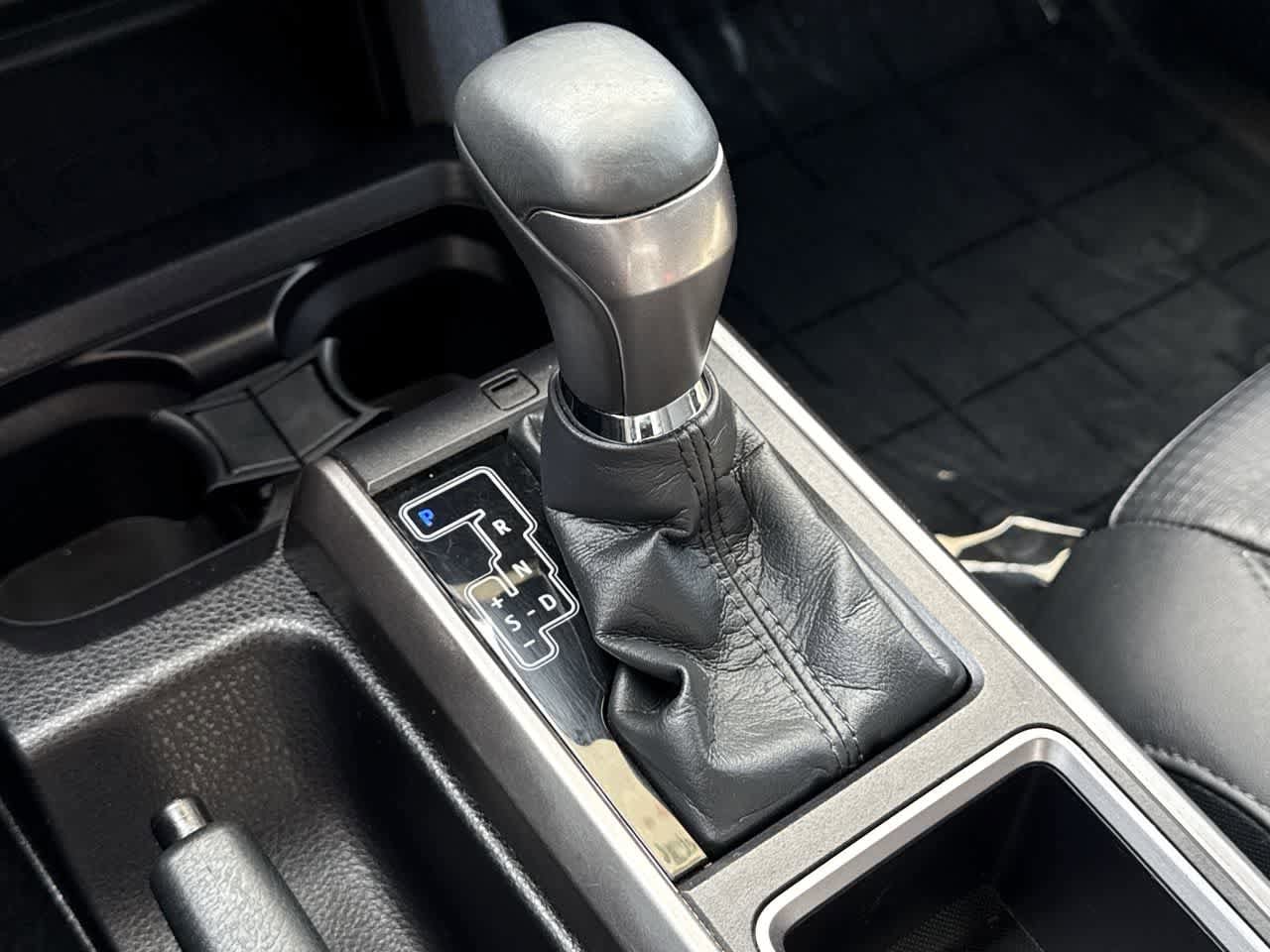 Thumbnail: 2023 Toyota Tacoma - 20