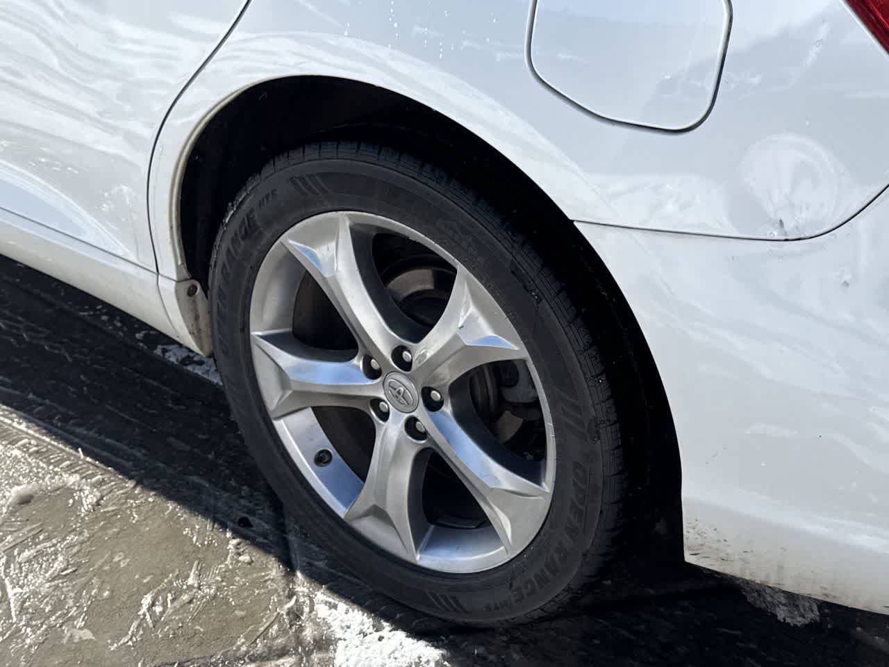 Thumbnail: 2010 Toyota Venza - 8