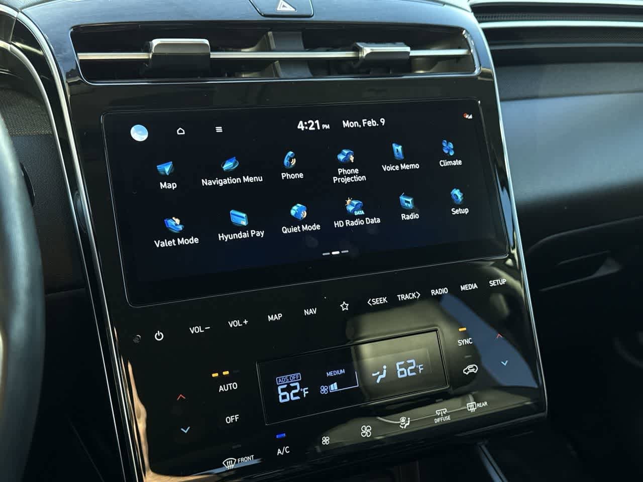 Thumbnail: 2023 Hyundai Tucson - 18