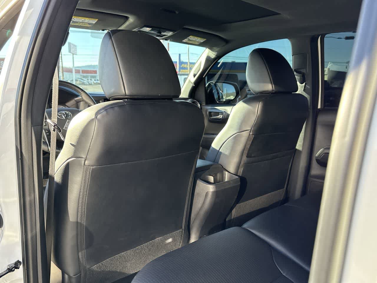 Thumbnail: 2023 Toyota Tacoma - 13