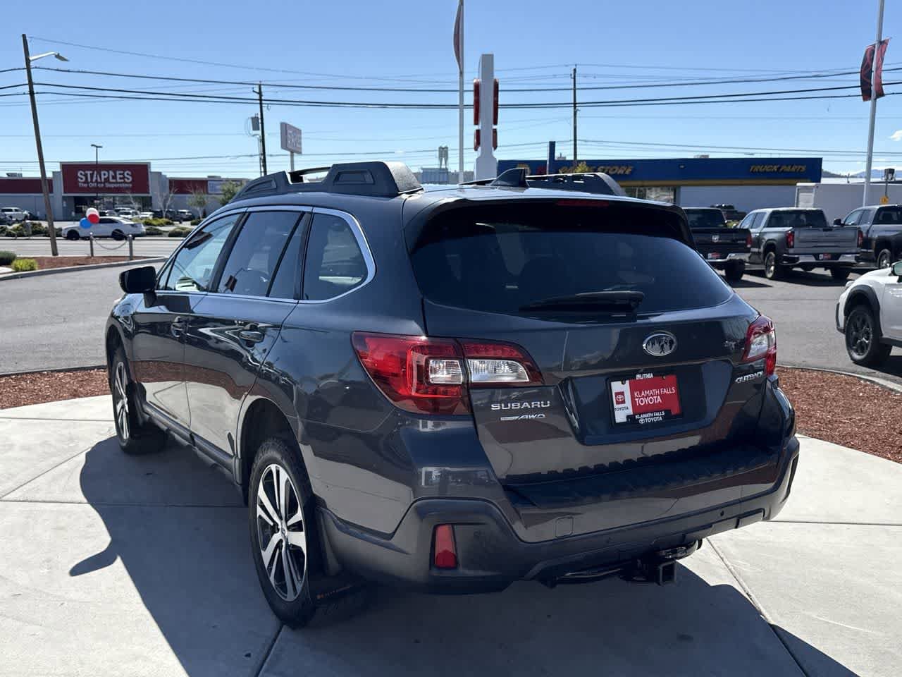 Thumbnail: 2018 Subaru Outback - 5