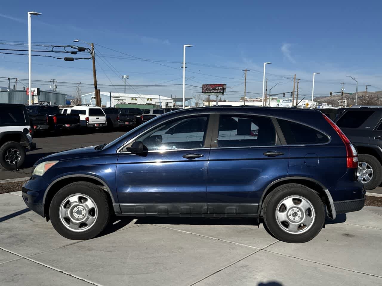 2010 Honda CR-V LX photo 2