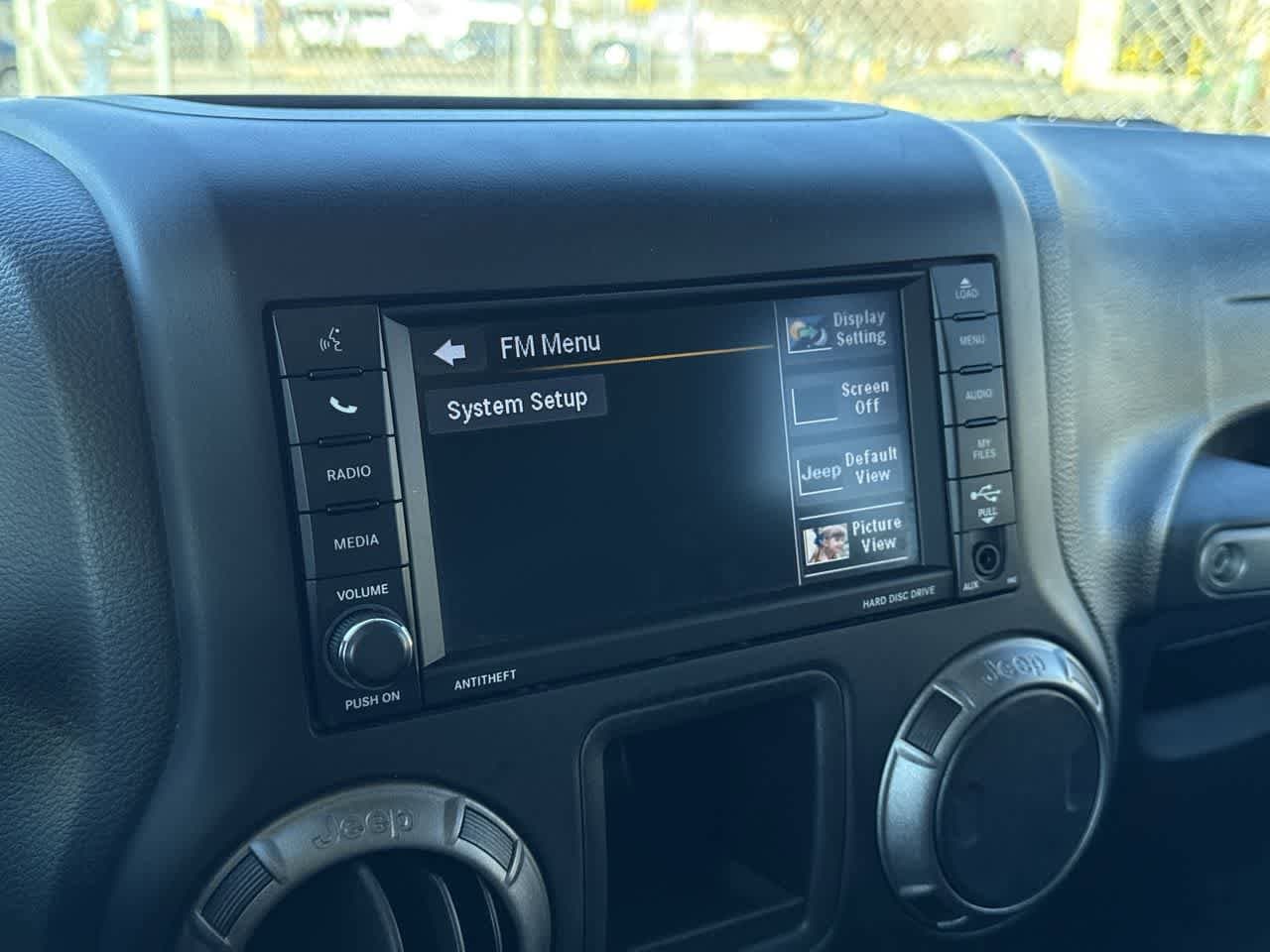 Thumbnail: 2018 Jeep Wrangler - 18