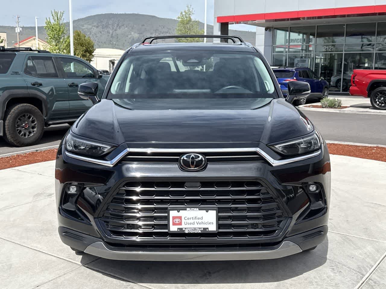 Thumbnail: 2024 Toyota Grand Highlander - 3