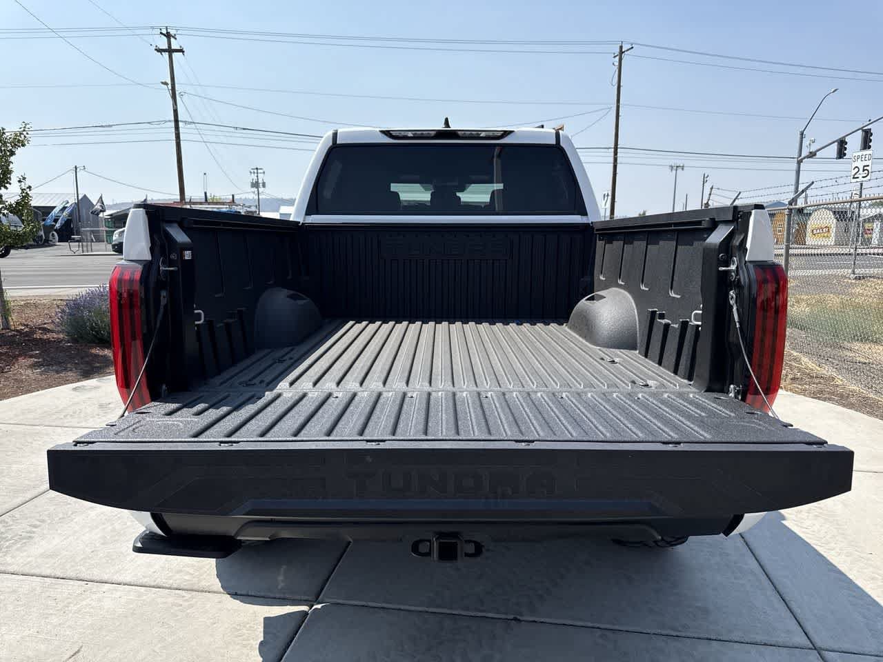 2026 Toyota Tundra SR5 - Photo 6