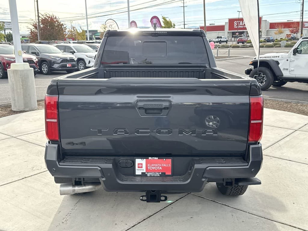 New 2025 Toyota Tacoma TRD Off-Road Truck Double Cab