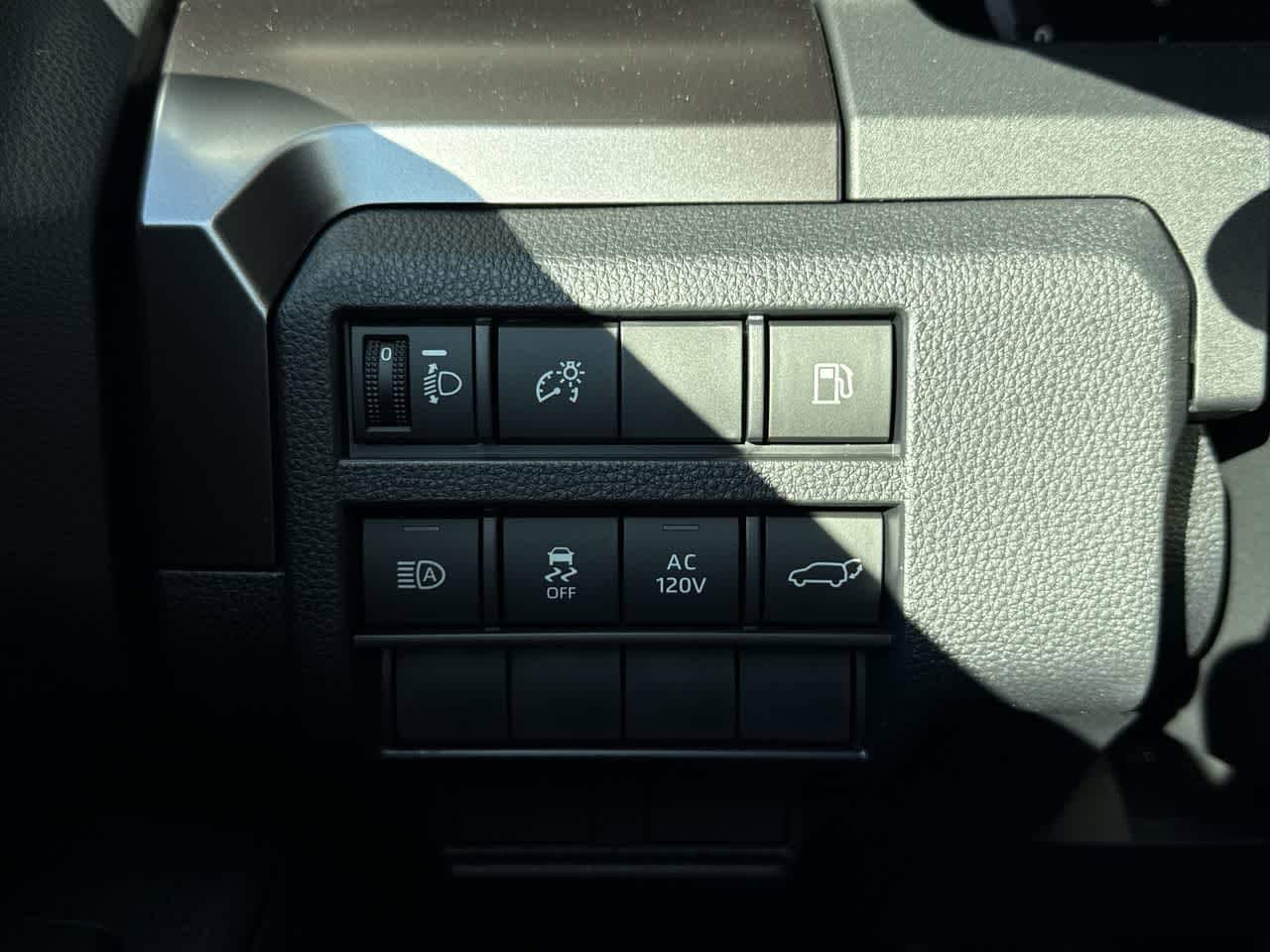 Thumbnail: 2025 Toyota 4Runner - 21