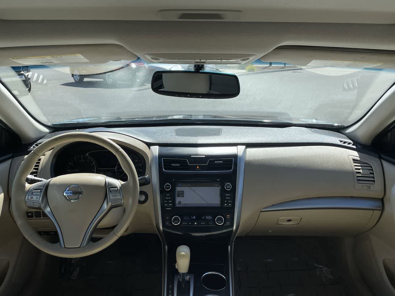 Thumbnail: 2014 Nissan Altima - 15