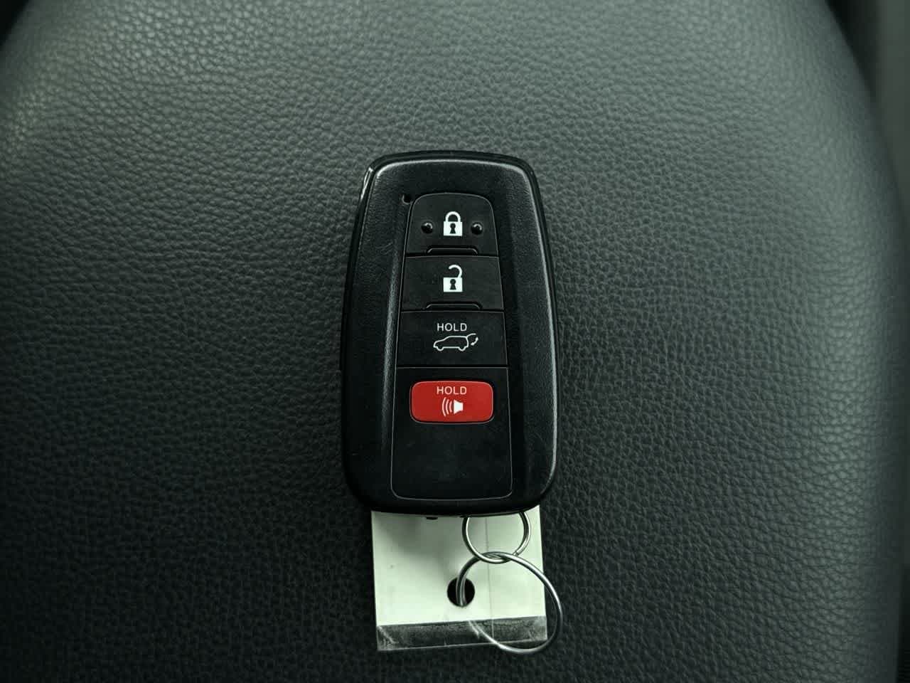 Thumbnail: 2023 Toyota RAV4 - 23