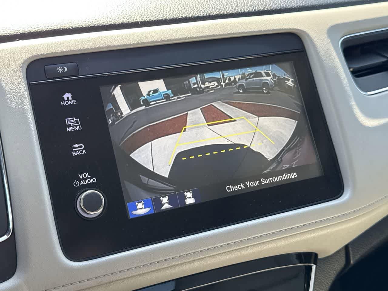 Thumbnail: 2019 Honda HR-V - 19