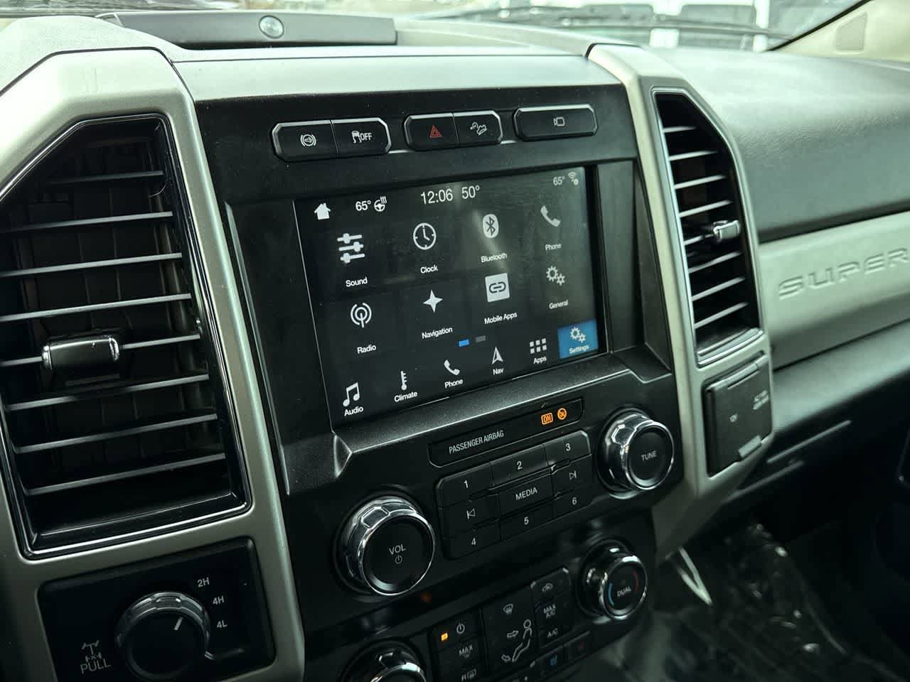 Thumbnail: 2019 Ford F-350 - 17