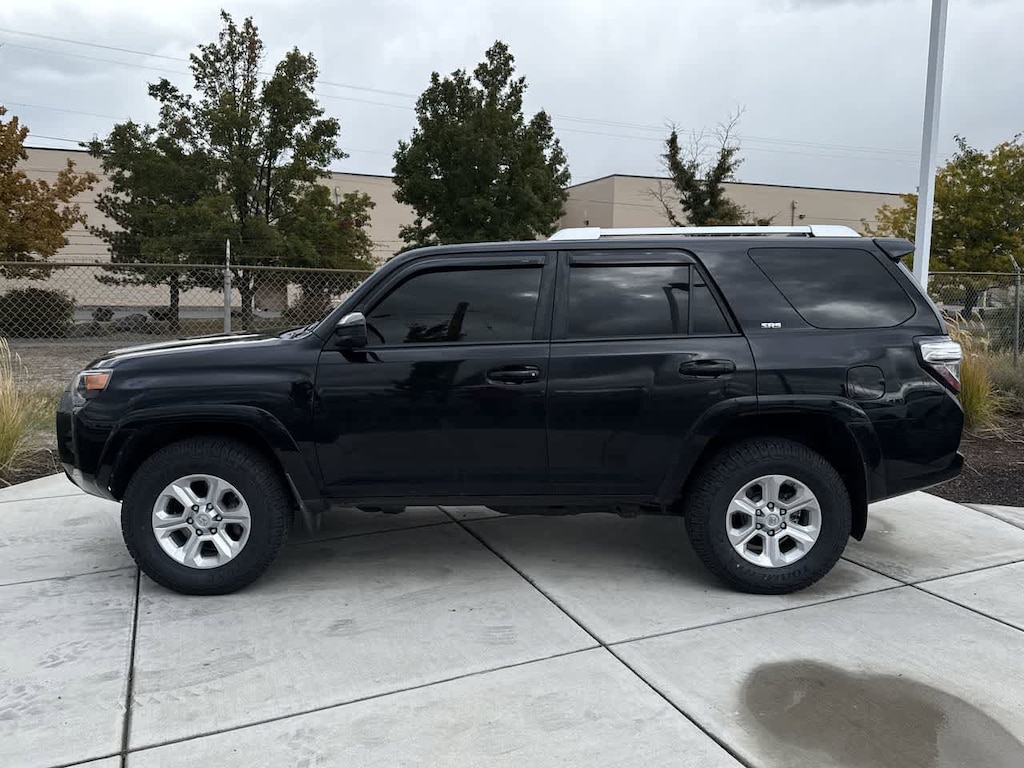 Used 2016 Toyota 4Runner SR5 SUV
