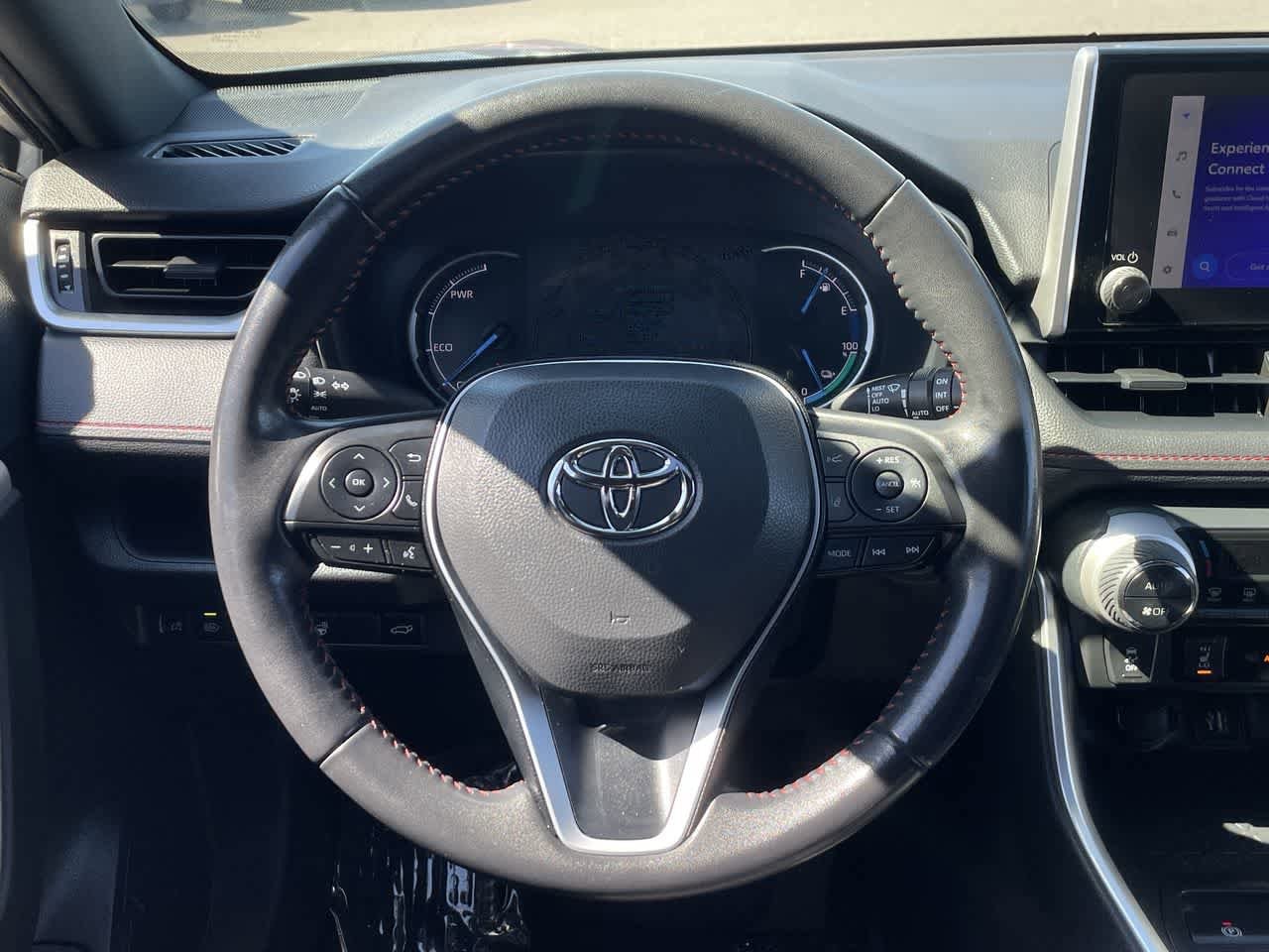 Thumbnail: 2023 Toyota RAV4 - 16