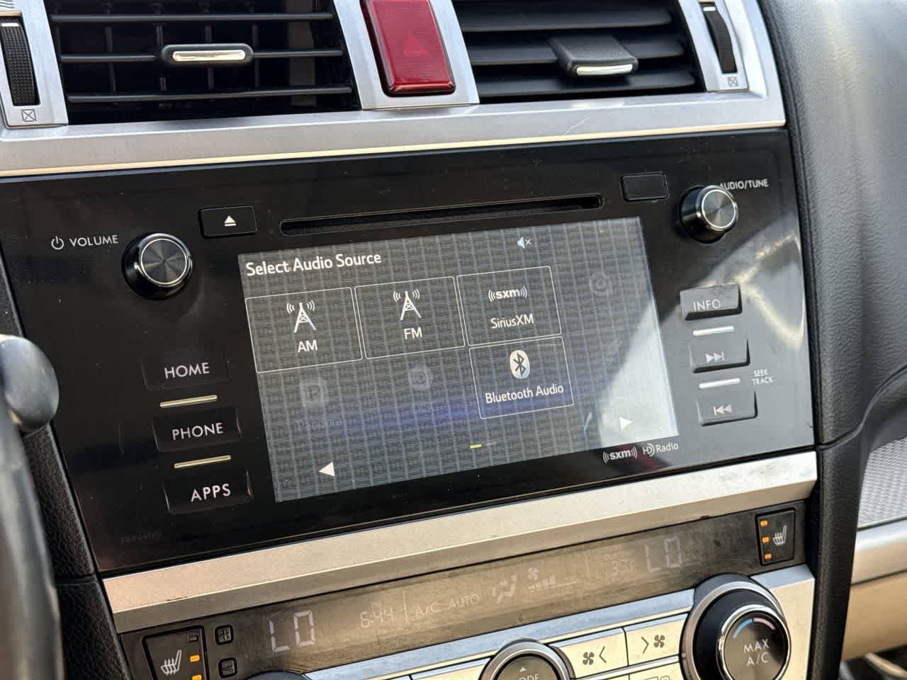 Thumbnail: 2015 Subaru Outback - 18