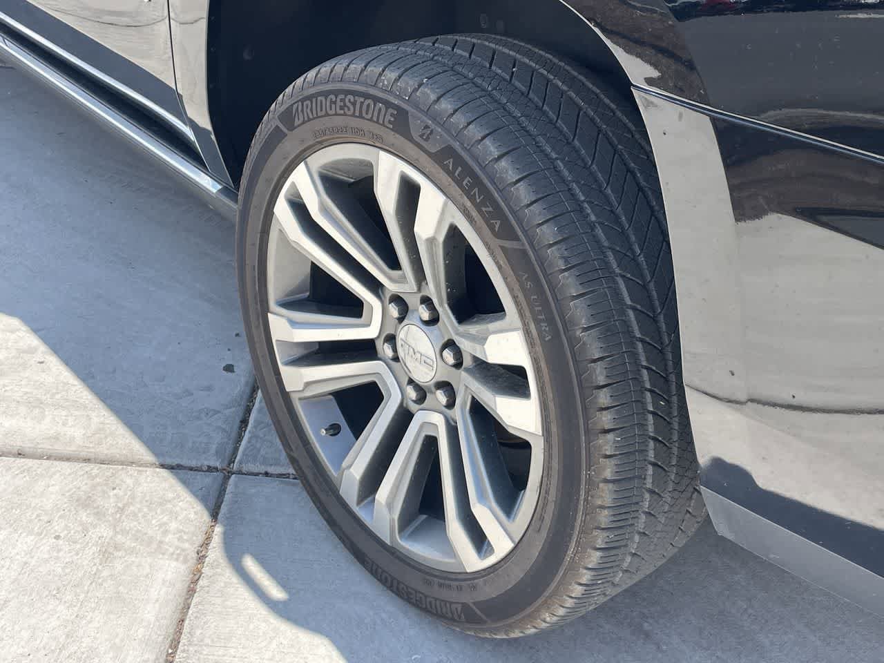 Thumbnail: 2019 GMC Yukon XL - 8