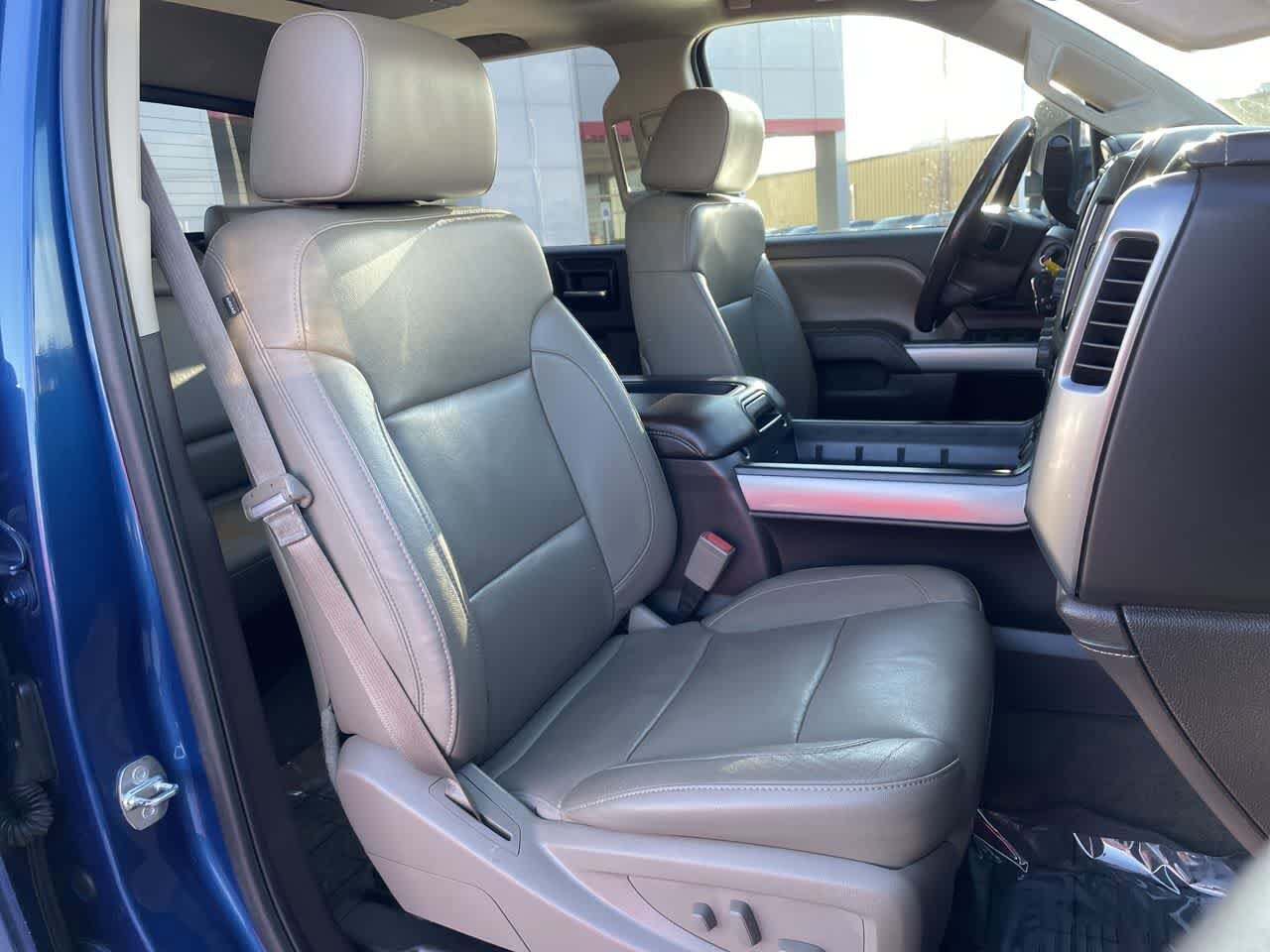 Thumbnail: 2015 Chevrolet Silverado 2500 - 12