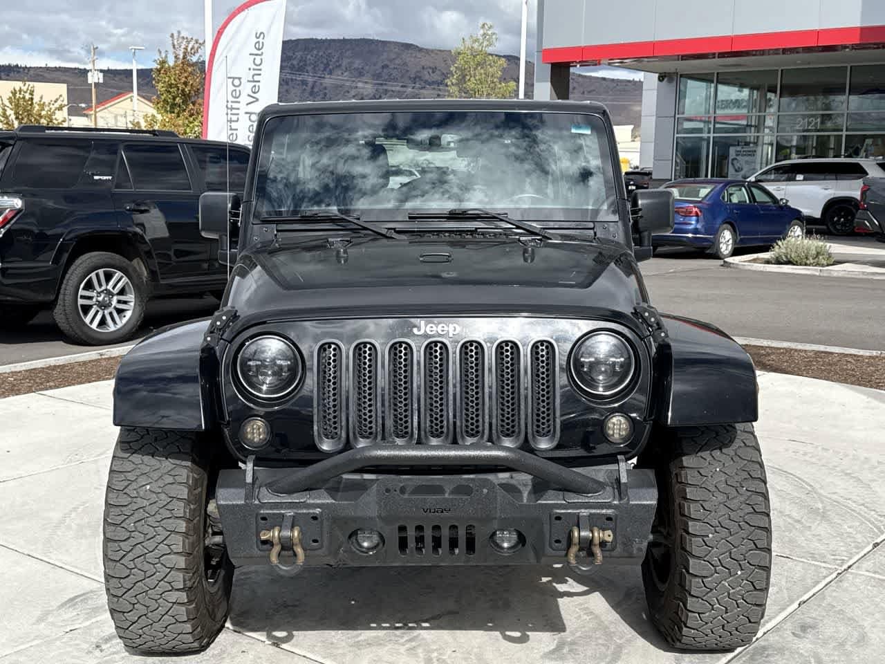 Thumbnail: 2015 Jeep Wrangler - 3