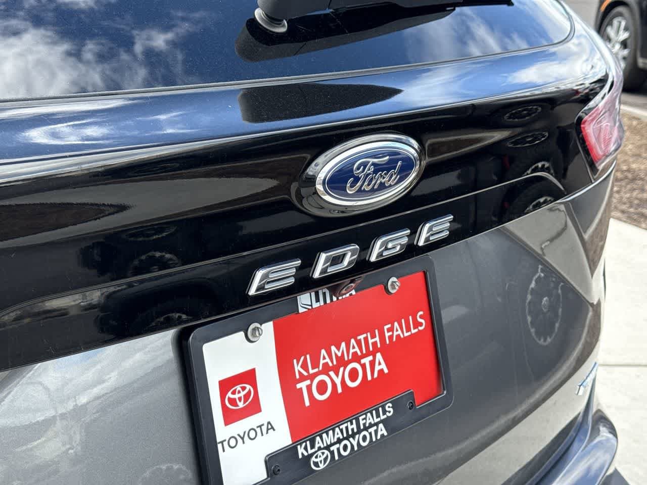 Thumbnail: 2022 Ford Edge - 9