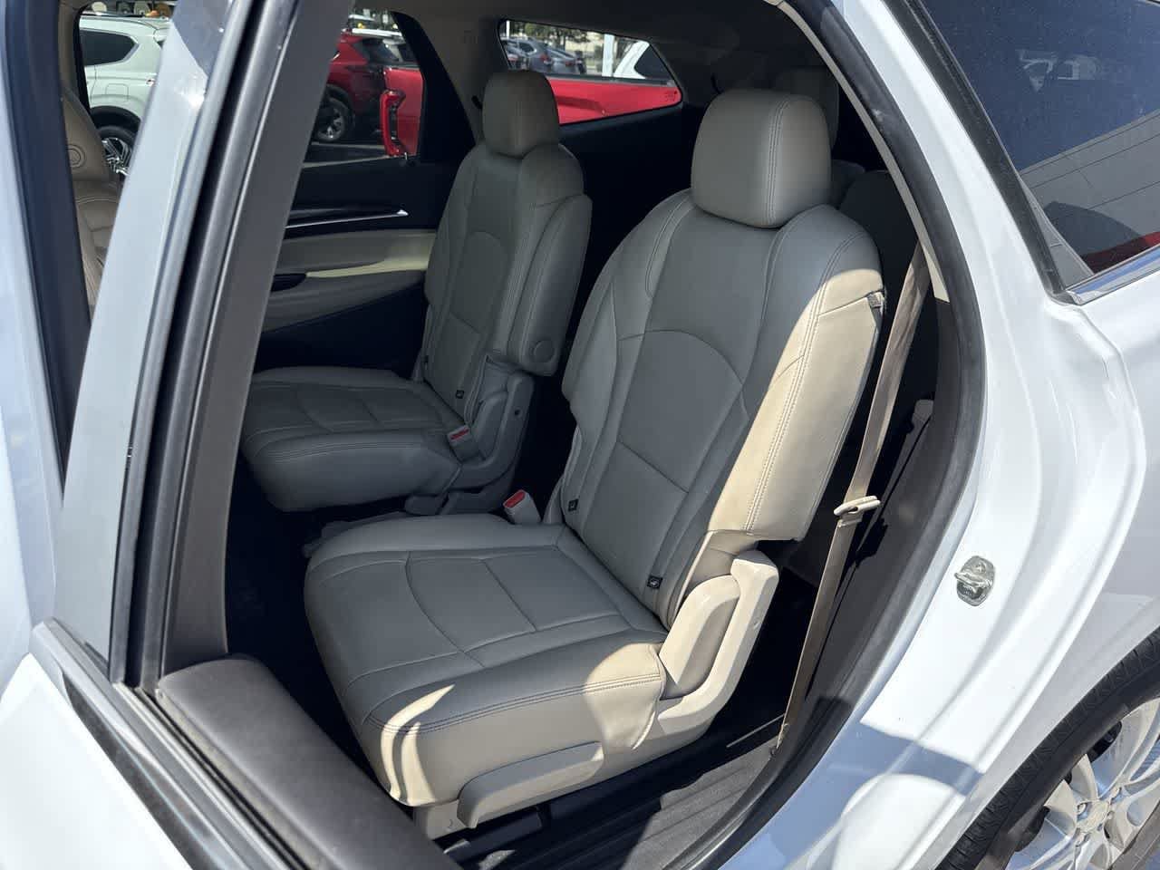 2021 Buick Enclave Essence - Photo 12
