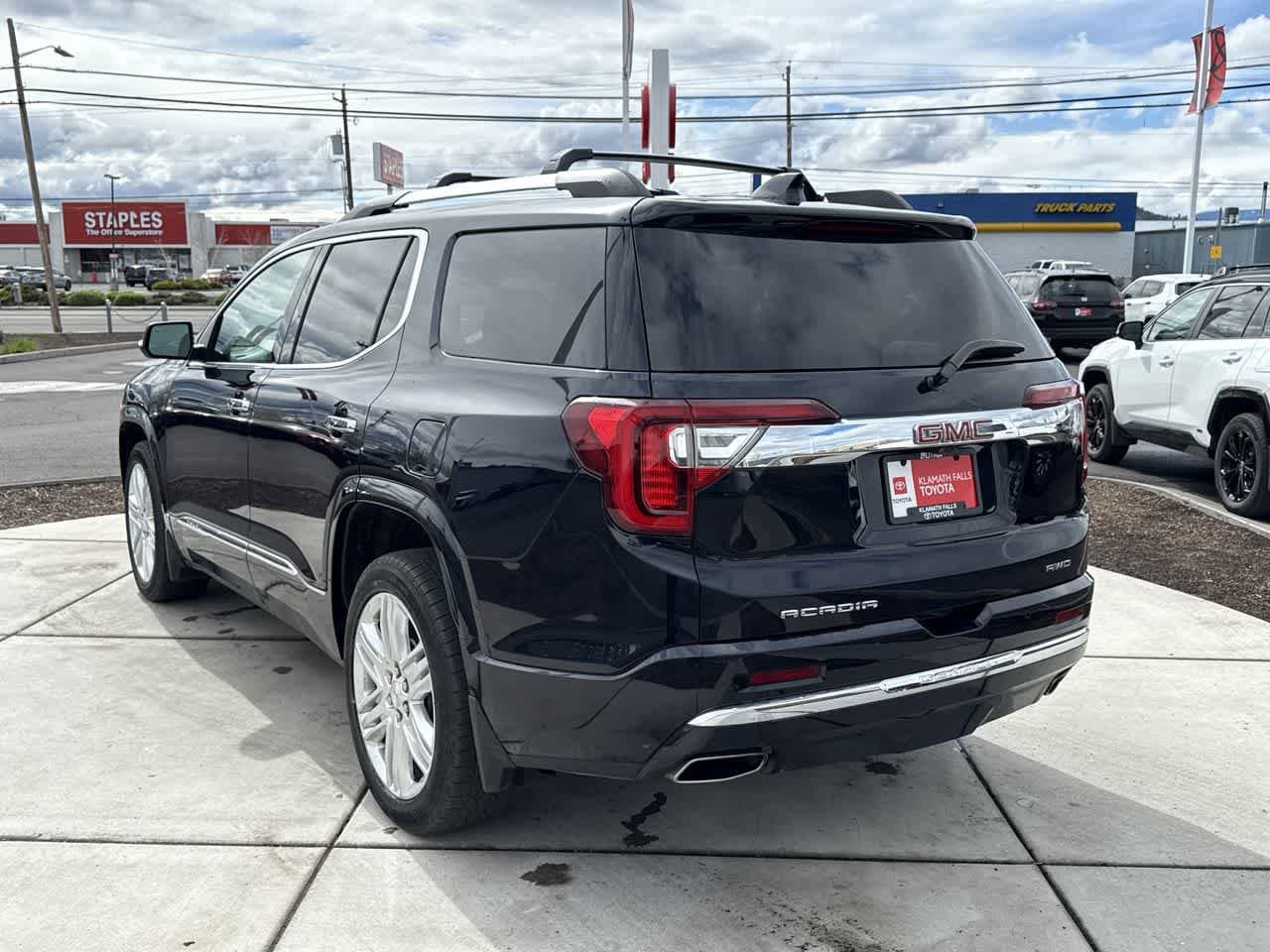 Thumbnail: 2022 GMC Acadia - 5